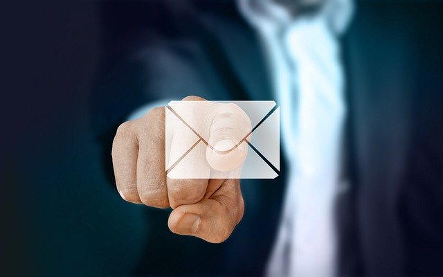 Is It Possible To Do Email Marketing Without Quitting My Office Job?