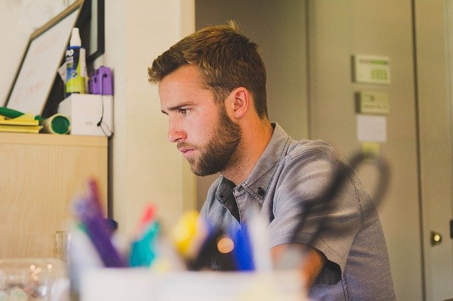 Is It Possible To Work 2 Jobs At The Same Time To Generate Extra Income?