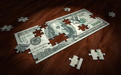 People Find It Hard To Keep Money And Become Rich For These Reasons