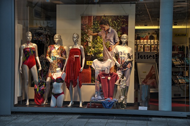 Your 3 Best Options To Start An Online Fashion Boutique