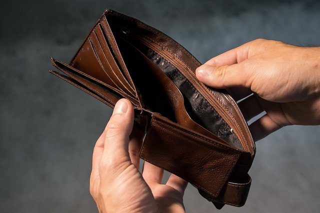 Top 5 Reasons Why People Go Into Bankruptcy And Tips How To Avoid Going Bankrupt