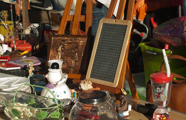 Thinking Of Holding A Garage Sale? Read This First