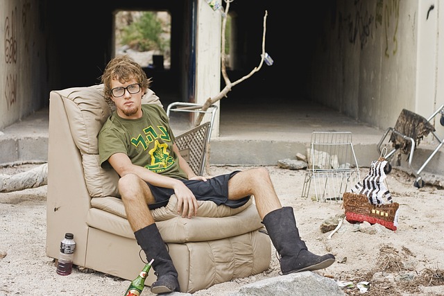 These 6 Things SURPRISINGLY Make You Look Poor!