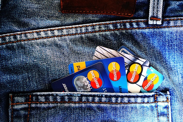Don’t Pay For These 4 Things With Your Credit Card!