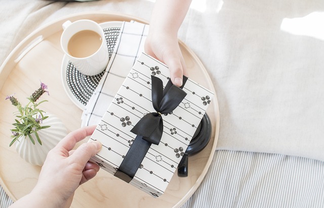 5 Biggest Money Mistakes You Should NOT Be Doing This Christmas Season!