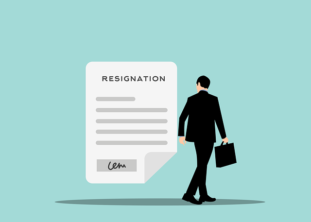 Should You Quit Your Job In 2023? Key Things To Think Of First